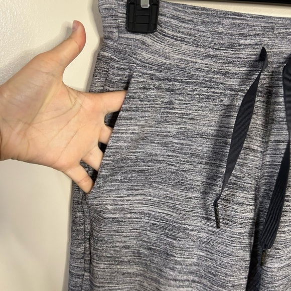 Lululemon Ready To Rulu Pant - Picture 5 of 9